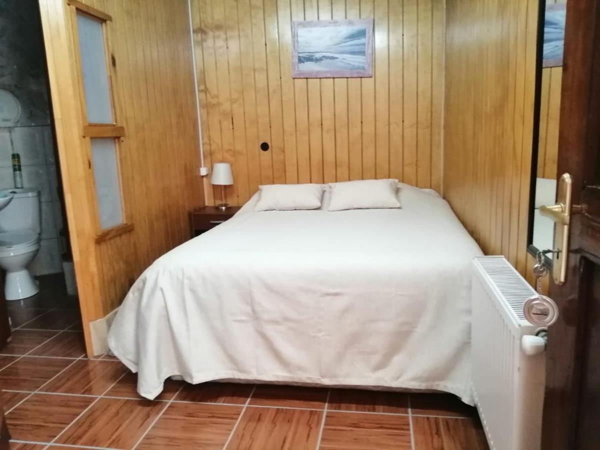 Hostal Copiapó Puerto Montt Exterior foto