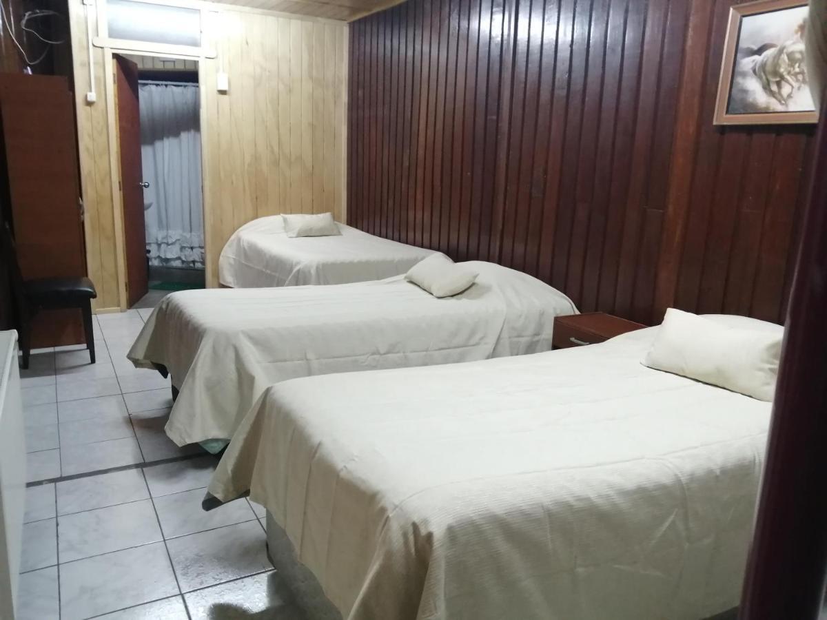 Hostal Copiapó Puerto Montt Habitación foto