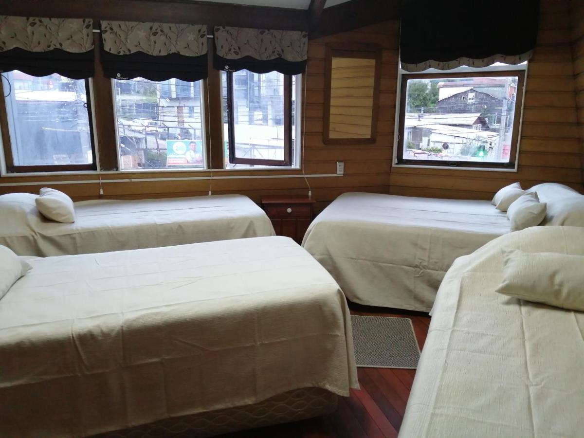Hostal Copiapó Puerto Montt Habitación foto