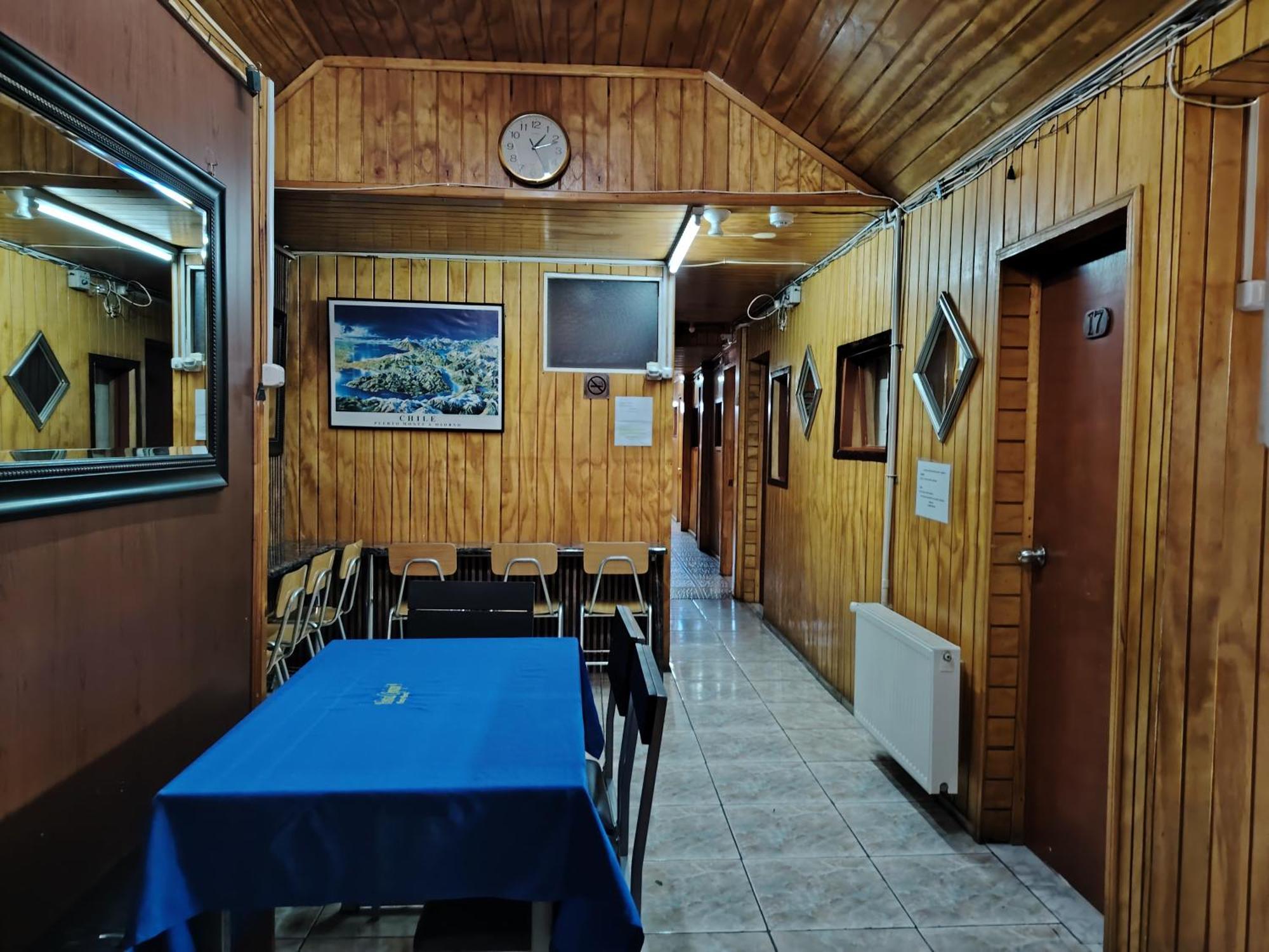 Hostal Copiapó Puerto Montt Exterior foto